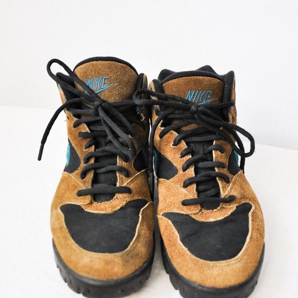 1994 Nike Calder Hiking Boots - Picture 5 of 13